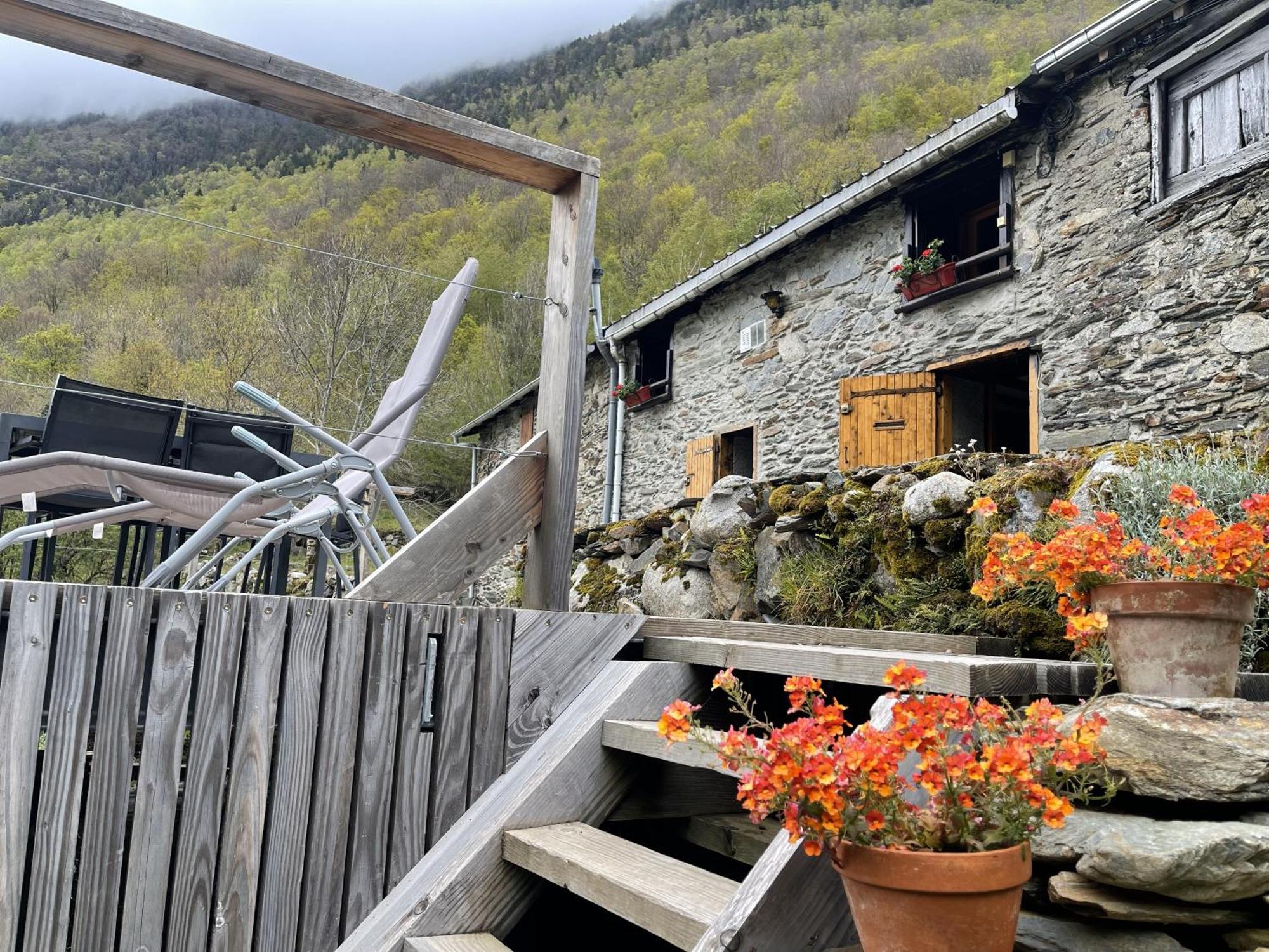 Grange Renovee, Pyrenees Ariegeoises, Gite Haute Ariege Auzat Екстериор снимка